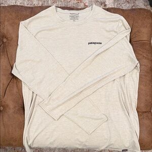 Patagonia Men's Light Beige Long Sleeve Tee